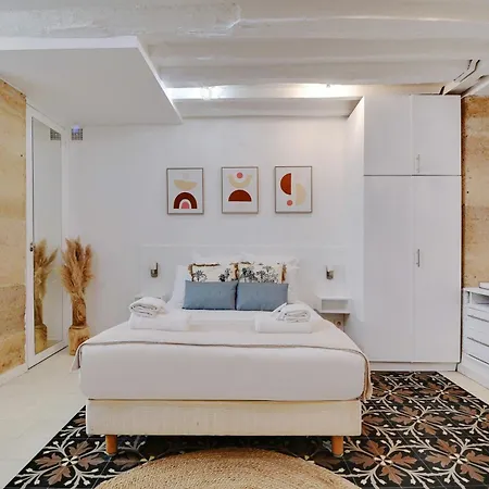 Pick A Flat's In Bastille - Rue Amelot Appartamento *